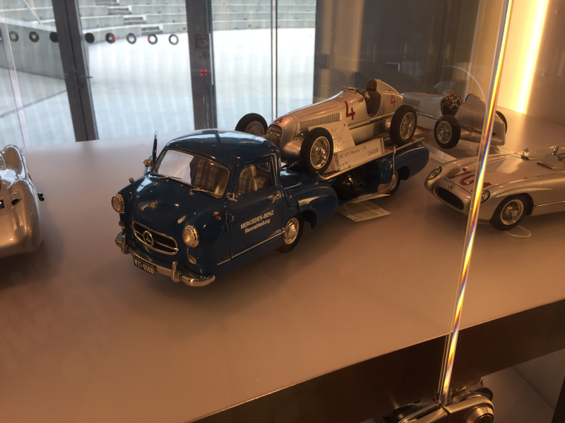 1:18 models were €€€€€€€€€